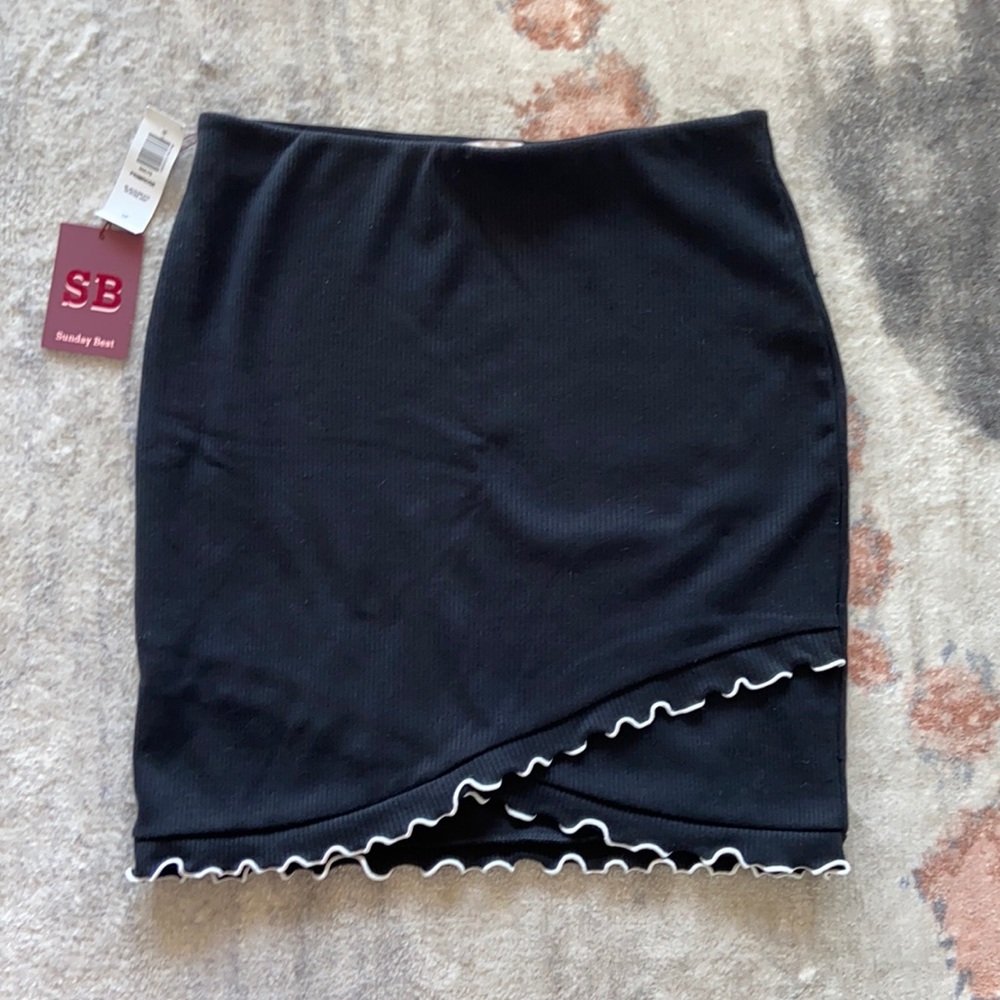 Aritzia Sunday Best Black Skirt